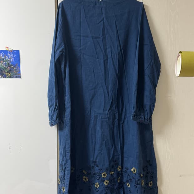 🌼 네이비 꽃 자수 원피스