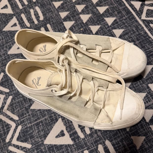 니들스 길리슈즈 스니커즈