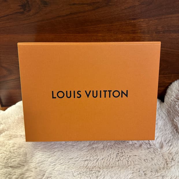 루이비통 모노그램 플라워 쿠상 PM M21209