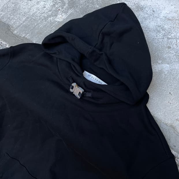 alyx 알릭스 버클 후드티