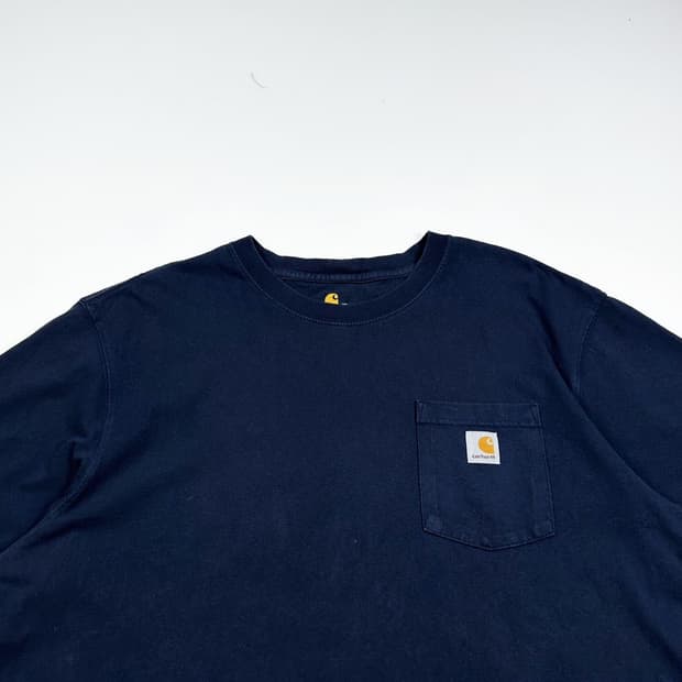 칼하트 오리지널 핏 네이비 포켓 반팔 티셔츠 (XL)