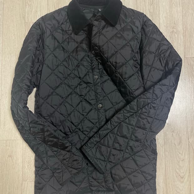 바버 퀄티드 자켓 블랙 S