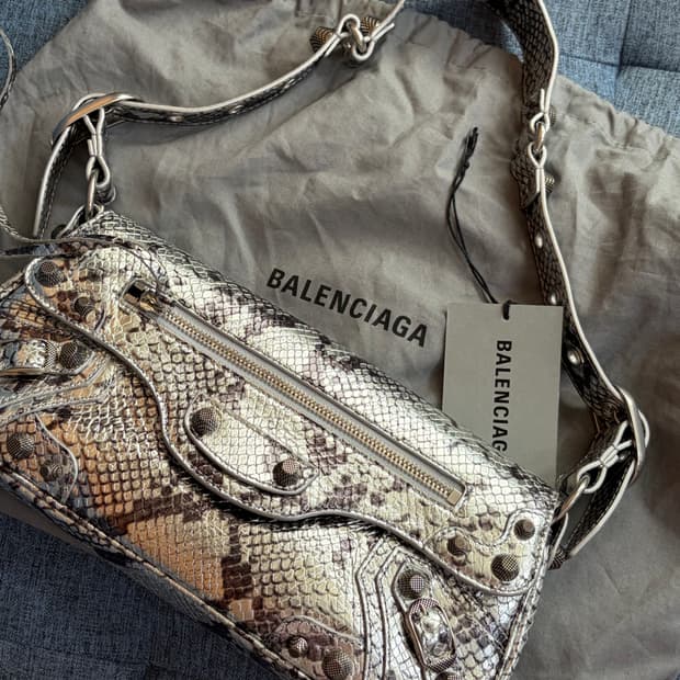 발렌시아가 르카골 슬링백 S