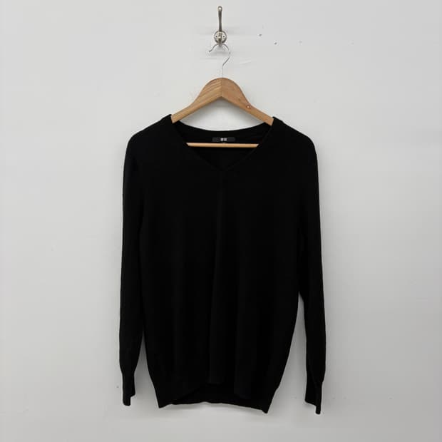 캐시미어 100% 유니클로 블랙 v넥 니트 여3XL