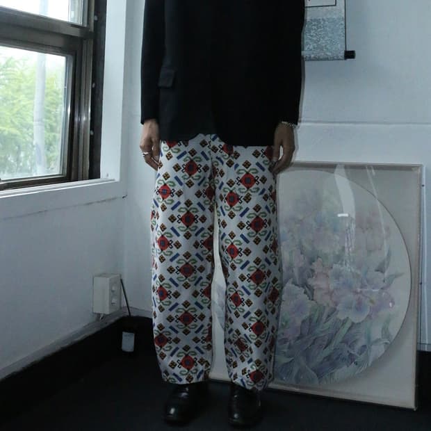 토가 비릴리스 그래픽 팬츠