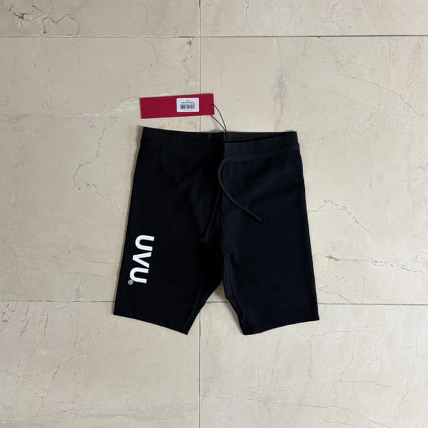 UVU Half Tights Black