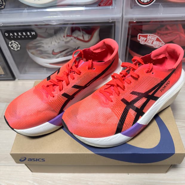 아식스 메타스피드 엣지 도쿄