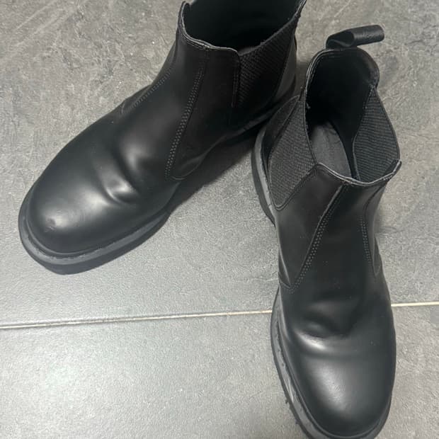 닥터마틴 2976 모노