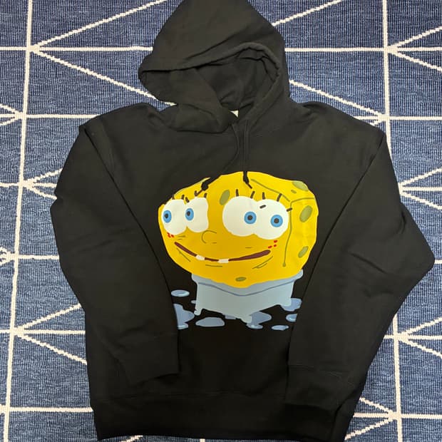 유니클로 cpfm스펀지밥 후드