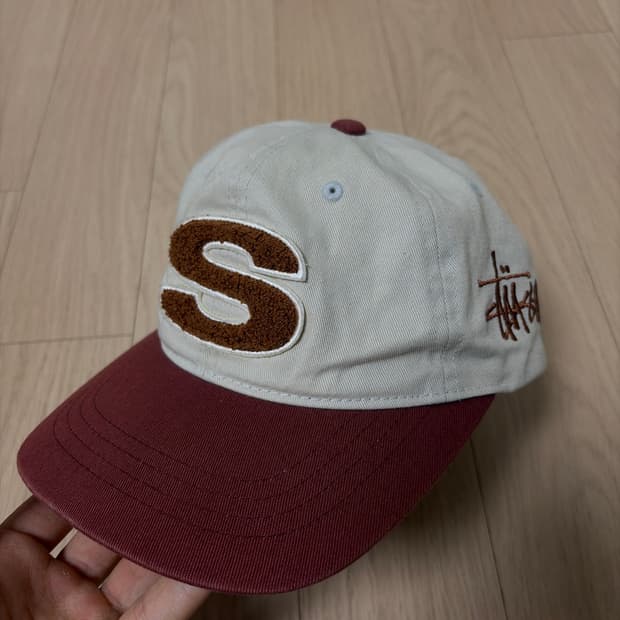 스투시 s로고 모자