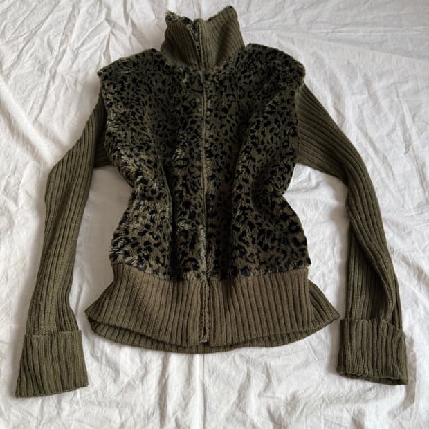 딥그린 골지 와투케 갸루 호피 퍼 집업