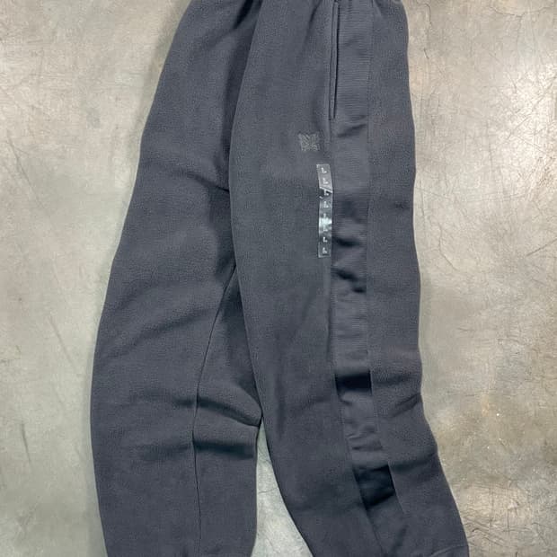 니들스 X 유니클로 플리스 트랙팬츠