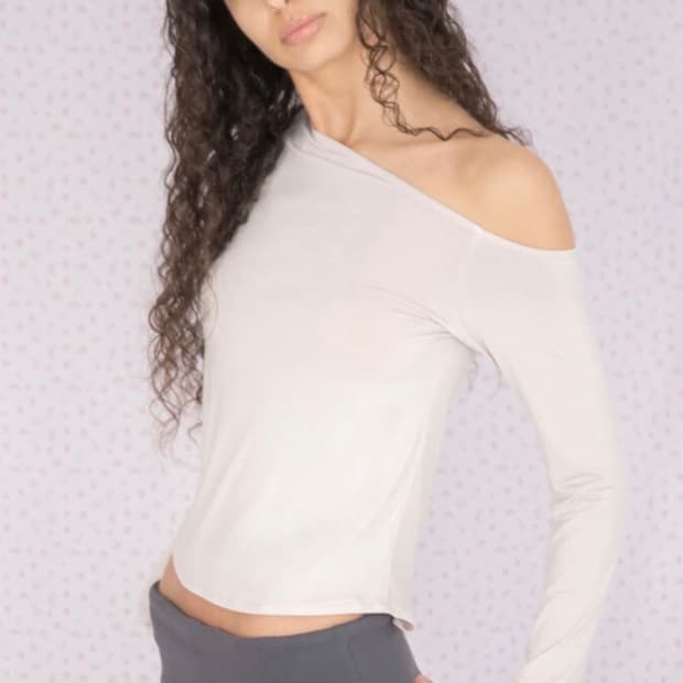 chiyagi aly top blush