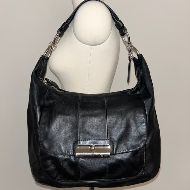 📦All Black Coach Basic shoulder bag