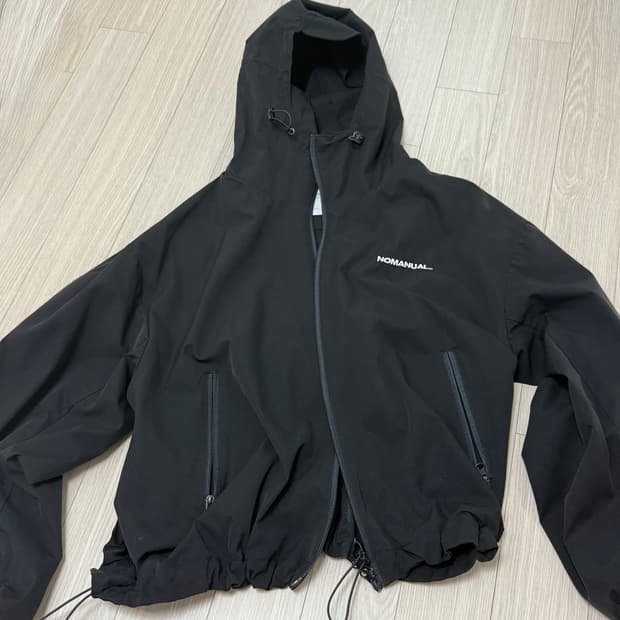 노매뉴얼 바람막이