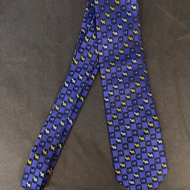 피에르 발망 넥타이