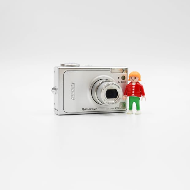 Fujifilm Finepix F10 (후지필름 파인픽스 F10)