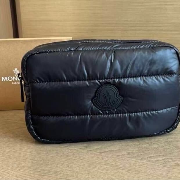 몽클레어뷰티 패딩파우치 골프파우치 퀄팅파우치 블랙 37,500원 #