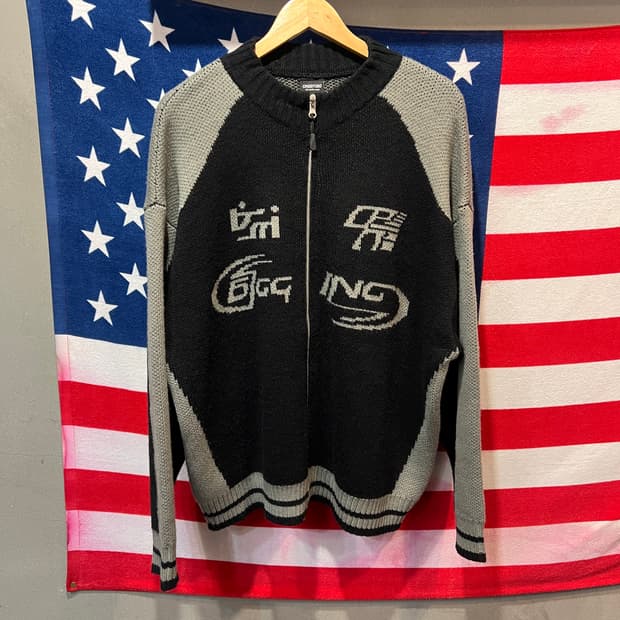 꼼파뇨 니트집업