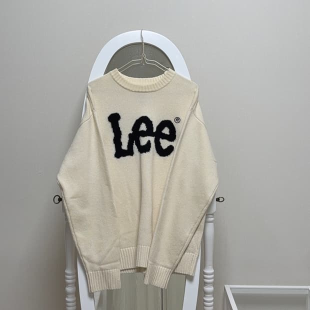 Lee 아이보리 니트 