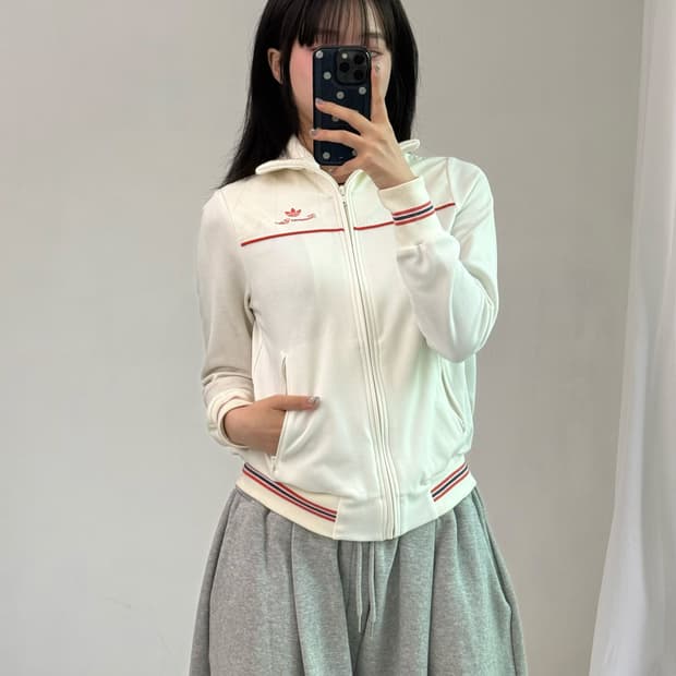 아디다스 화이트 셔링 져지