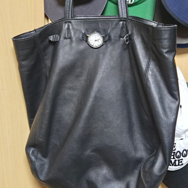 이얼즈어고 레더 워치 토트백