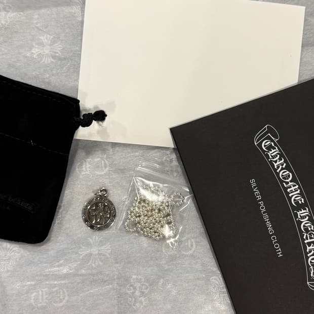 크롬하츠 엔젤 메달 펜던트