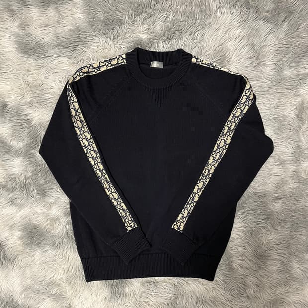 Lsize/디올 인서트 니트