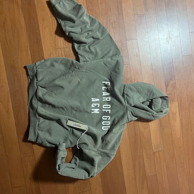 Fear of God Essential 후드티 새상품