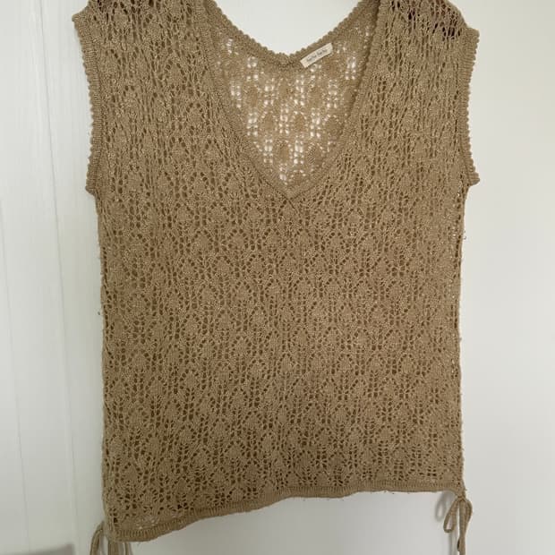 Beige Lace Knit Vest