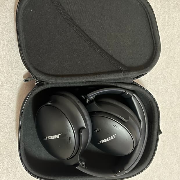 보스 QC45 노이즈캔슬링 헤드폰 블랙