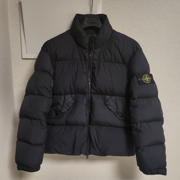 23fw 스톤아일랜드 크링클랩스 논후드 m 