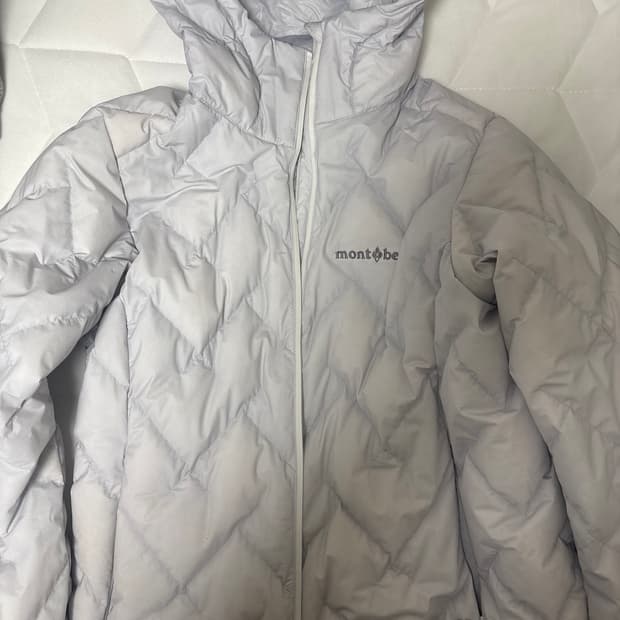 몽벨 이그니스 다운 경량 패딩