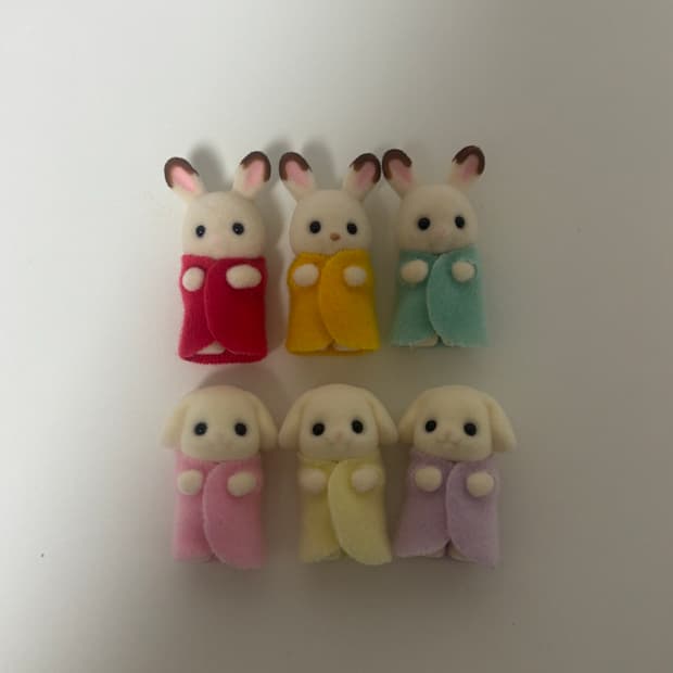 실바니안 초콜릿 토끼, 플로라토끼 세쌍둥이