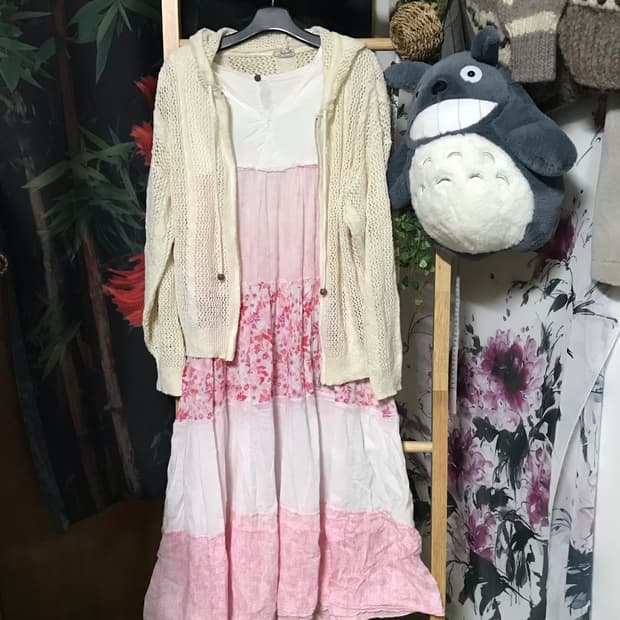 모리걸 잔꽃 핑크 원피스 + 아이보리 니트 크로셰 후드집업 set