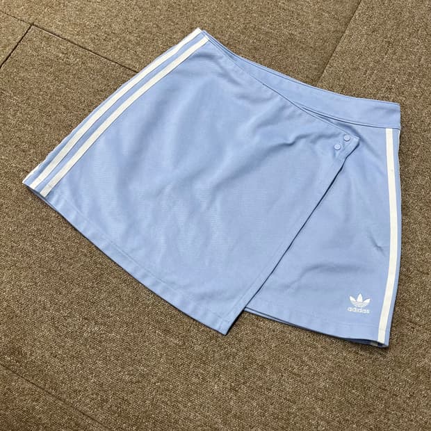 아디다스 랩핑 스커트