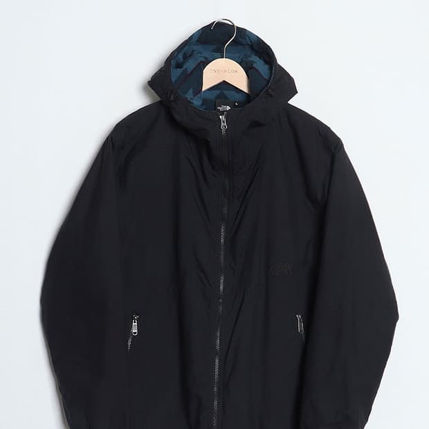 THE NORTH FACE Compact Nomad Jacket