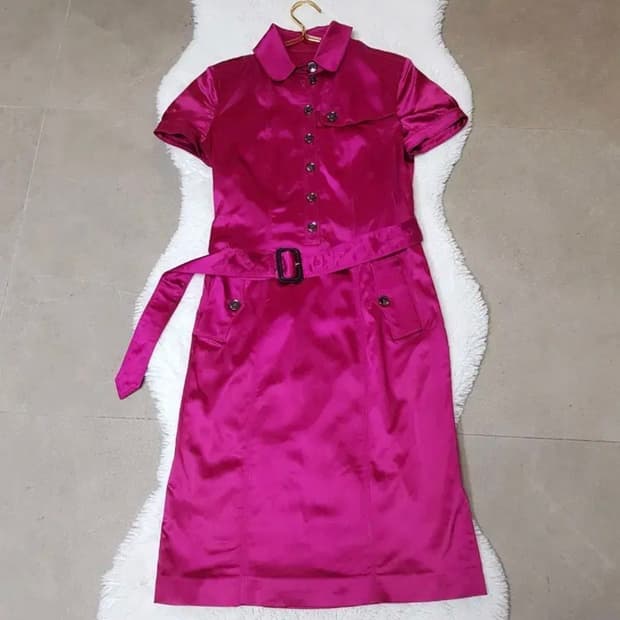 정품 버버리 셔츠형 원피스.66