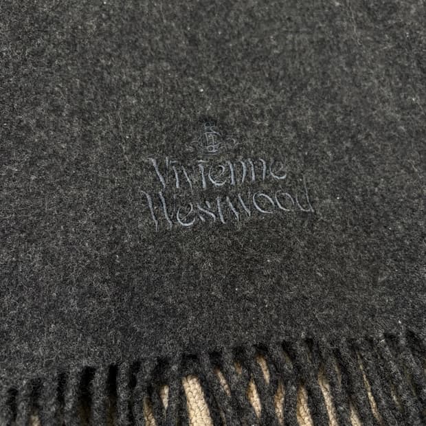 비비안 웨스트우드 울 머플러 목도리