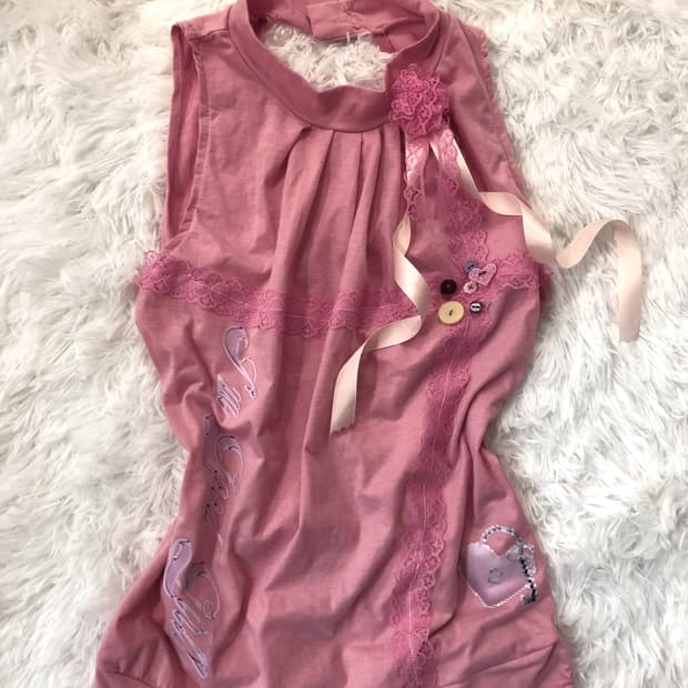 Pink button lace sleeveless