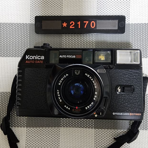 코니카 C 35 MF D 데이터백 필름카메라