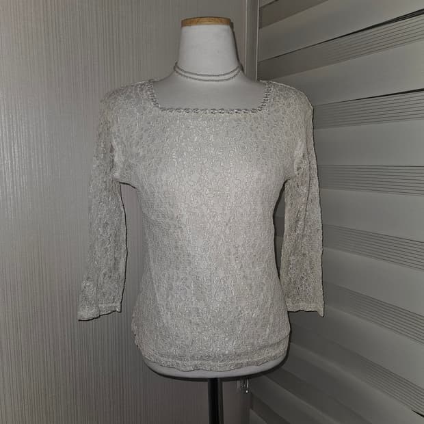 pleu voir 빈티지 레이스 스퀘어넥 블라우스