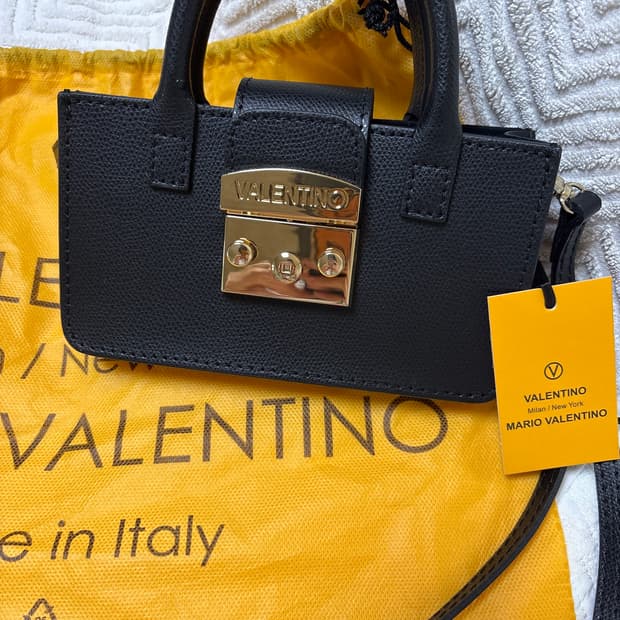 Mario Valentino