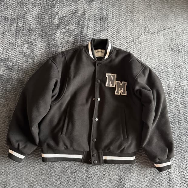 노메뉴얼 바시티 자켓 m