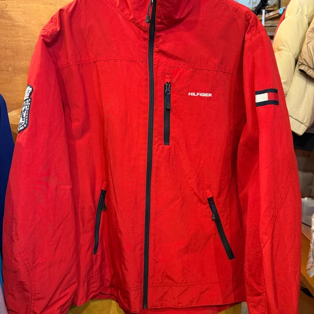 타미힐피거 레드 자켓