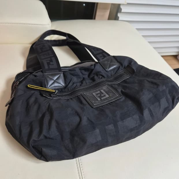 펜디정품 숄더백 