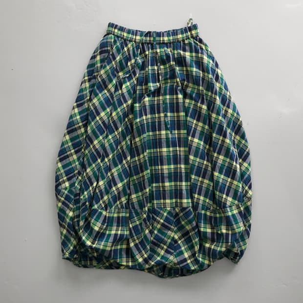 check balloon skirt 