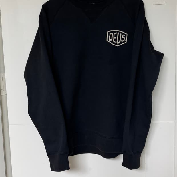 데우스 엑스 마키나 서울 xl 맨투맨 블랙