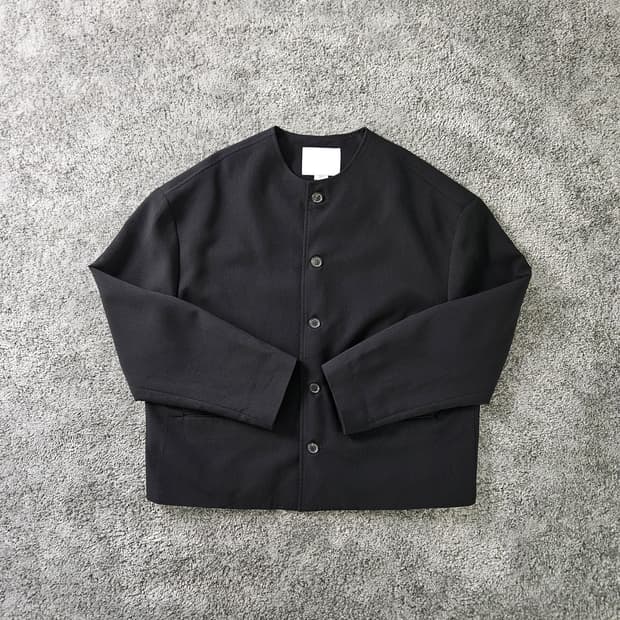 [무료배송] And More 라운드넥 자켓