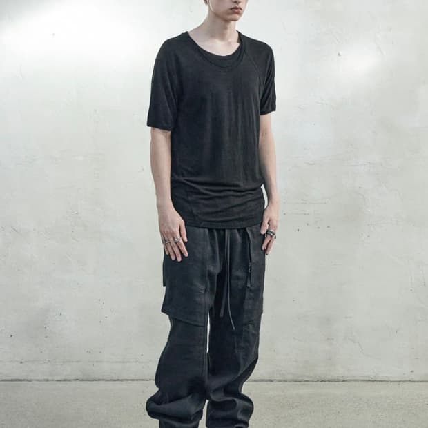 Blackmerle double neck tee black